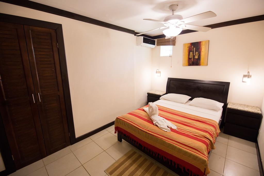Tuanis Aparthotel ฆาโก ภายนอก รูปภาพ
