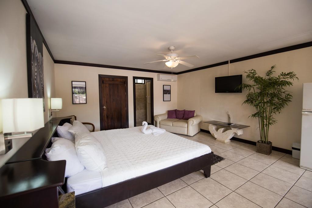 Tuanis Aparthotel ฆาโก ภายนอก รูปภาพ